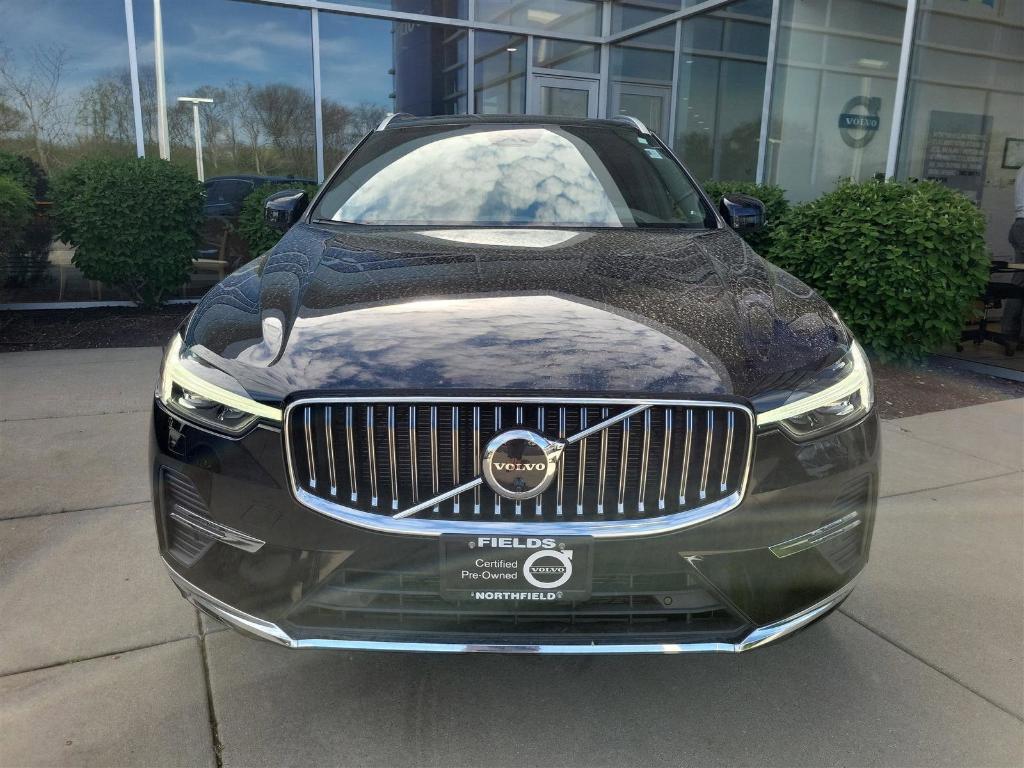 used 2022 Volvo XC60 car, priced at $39,911