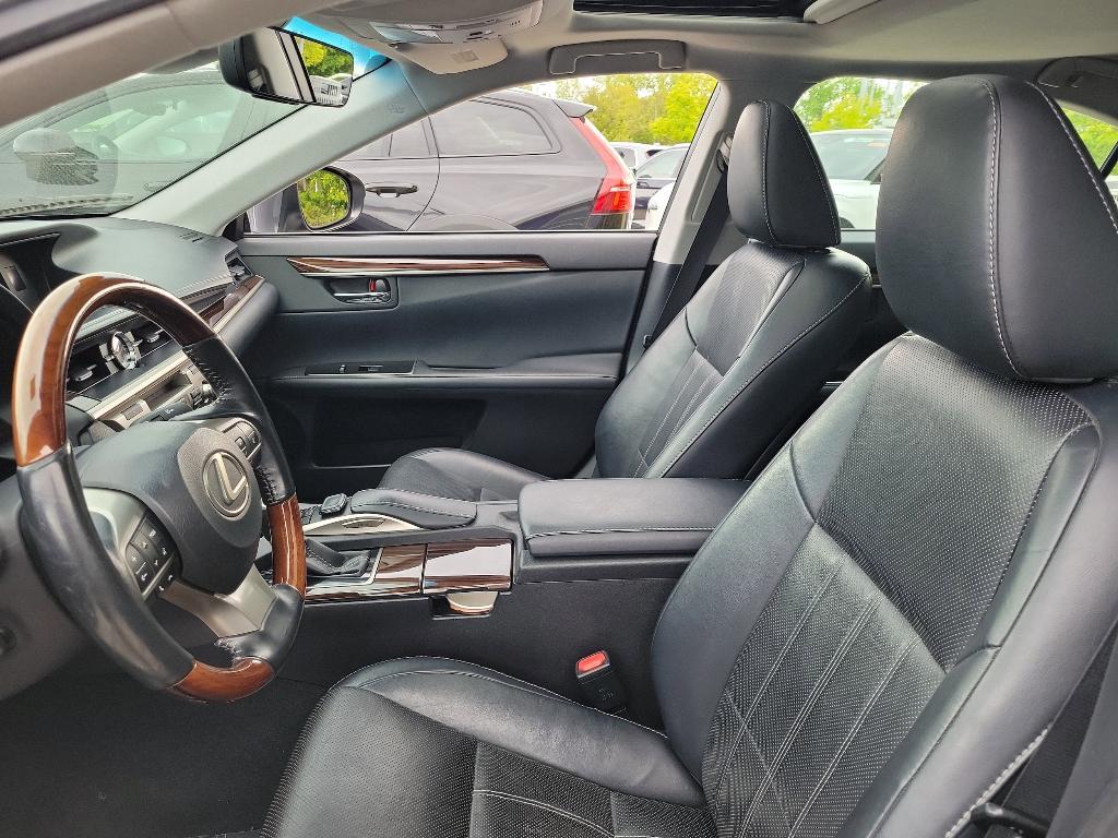 used 2017 Lexus ES 350 car, priced at $17,989