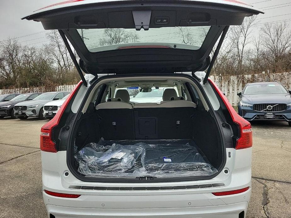 new 2025 Volvo XC60 Plug-In Hybrid car, priced at $66,235