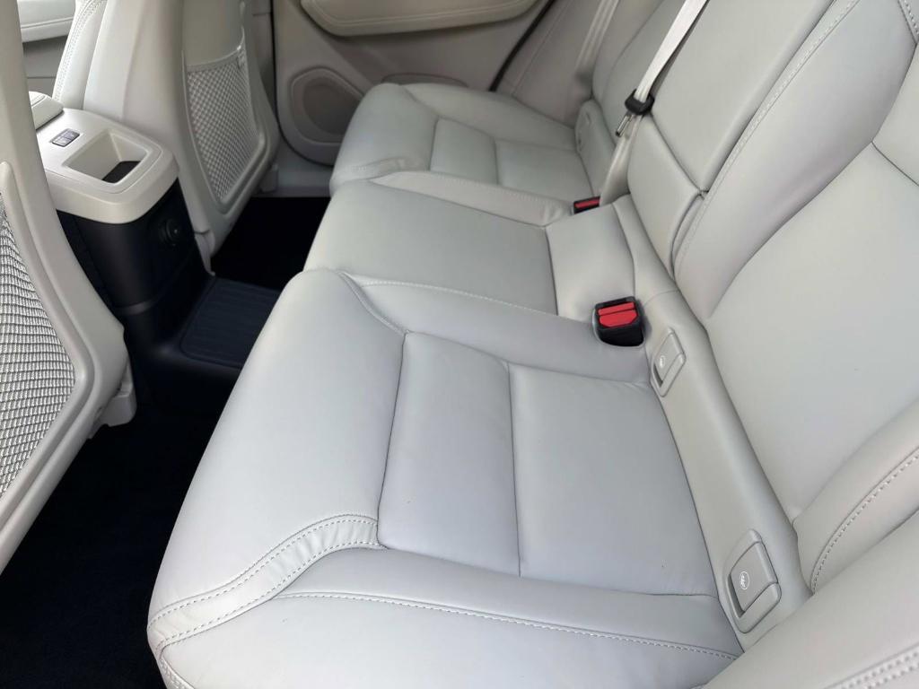 used 2024 Volvo XC60 Recharge Plug-In Hybrid car, priced at $63,989