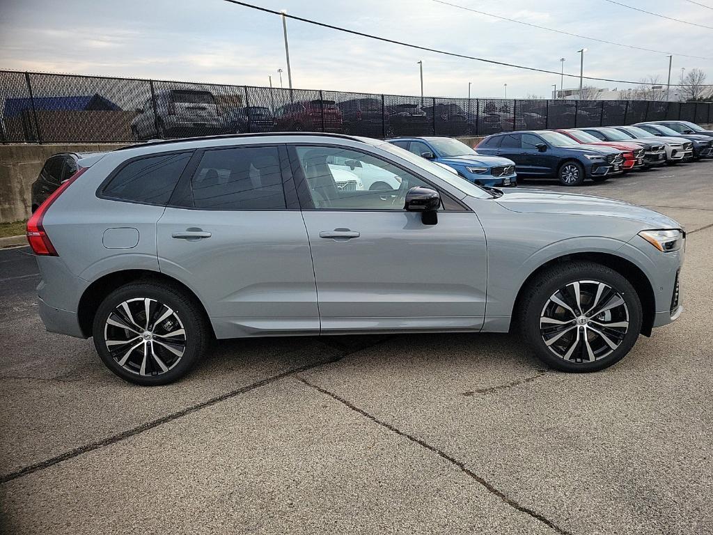 new 2025 Volvo XC60 car, priced at $56,525