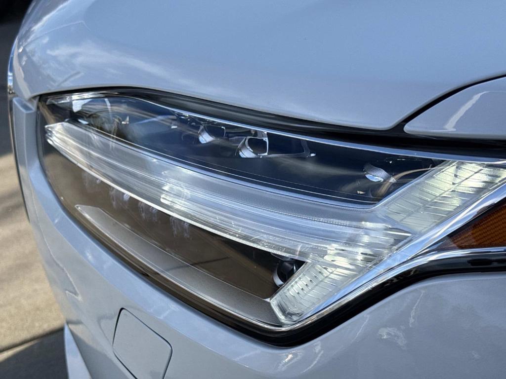 used 2024 Volvo XC90 car, priced at $51,991