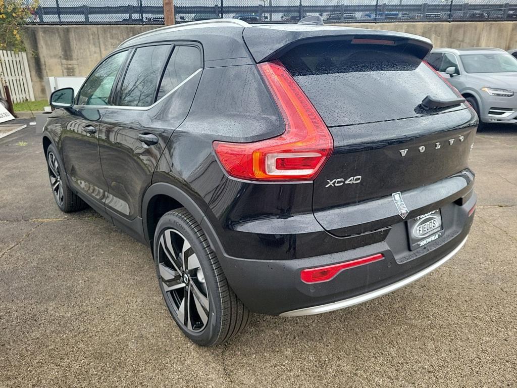 new 2025 Volvo XC40 car, priced at $49,790