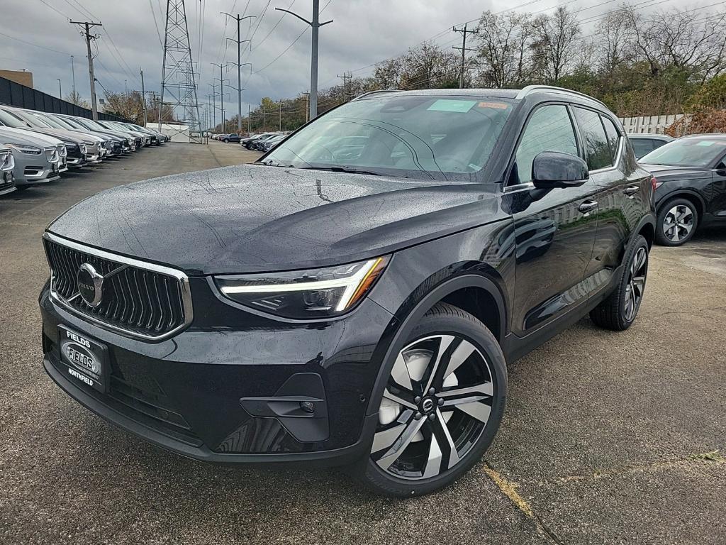 new 2025 Volvo XC40 car, priced at $49,790