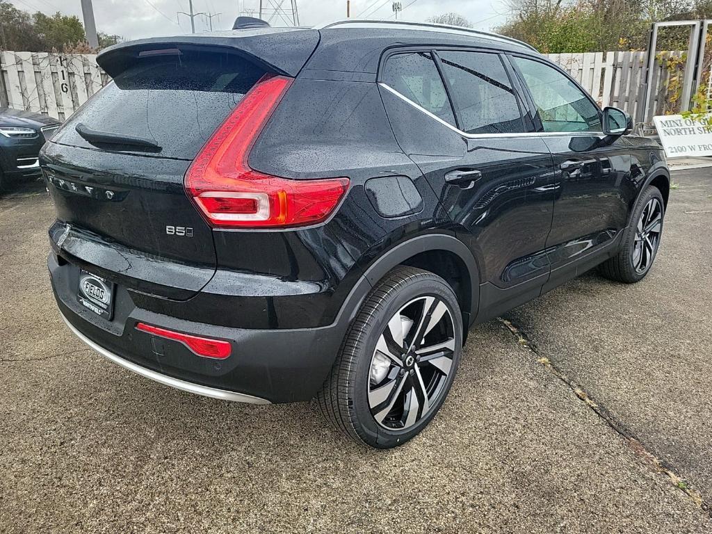 new 2025 Volvo XC40 car, priced at $49,790