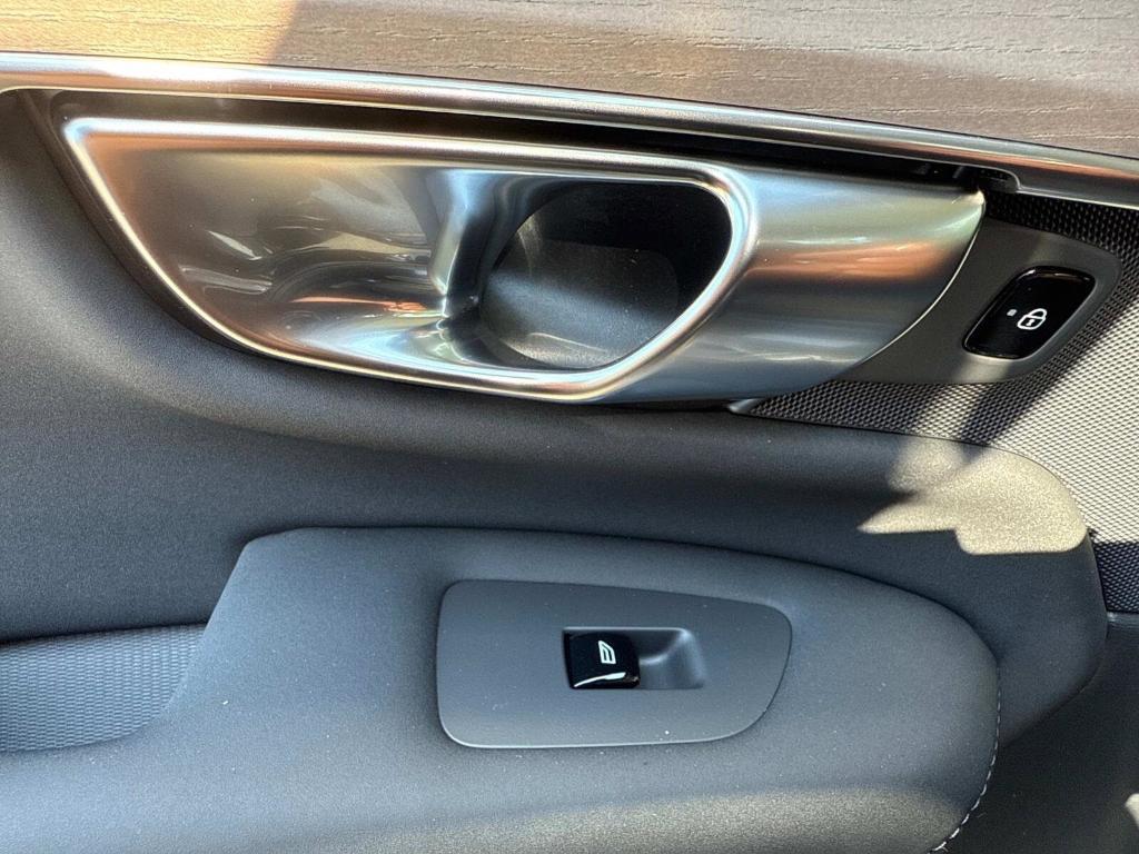 new 2026 Volvo XC90 car, priced at $71,825