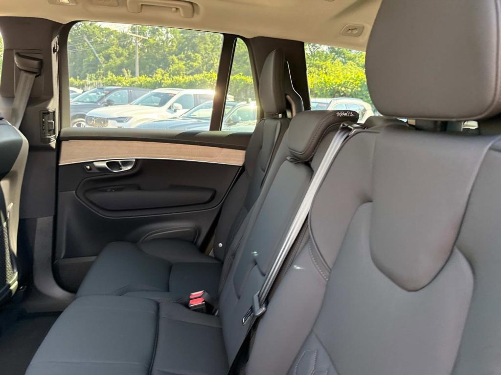new 2026 Volvo XC90 car, priced at $71,825