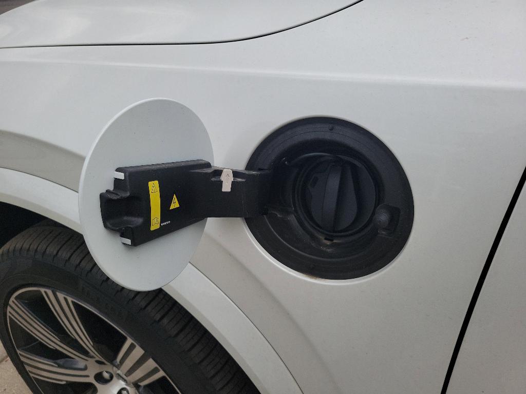 used 2025 Volvo XC90 Plug-In Hybrid car, priced at $80,989