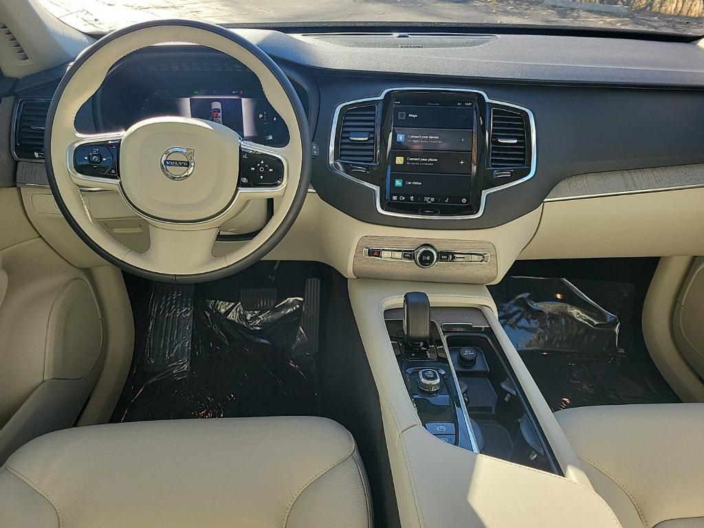 new 2025 Volvo XC90 car, priced at $68,455