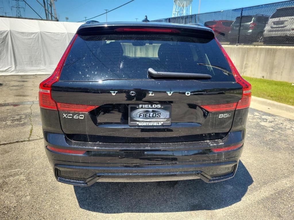 new 2025 Volvo XC60 car, priced at $49,095