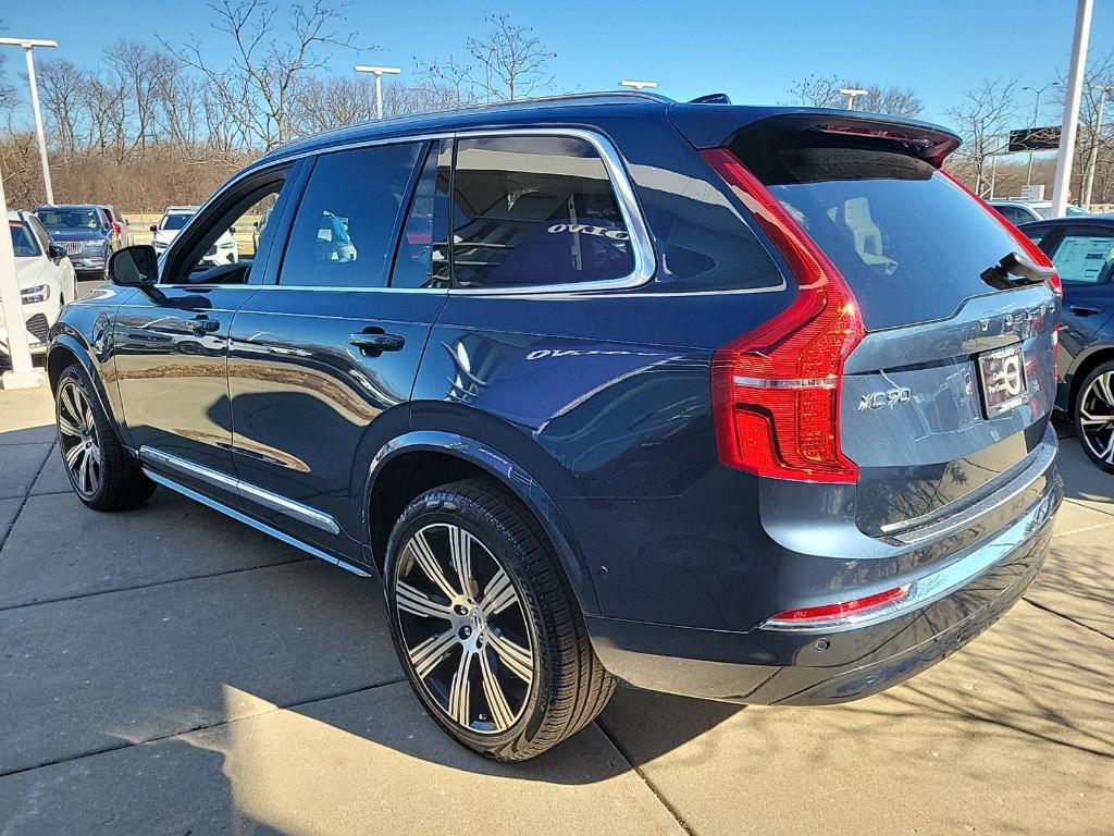 used 2023 Volvo XC90 Recharge Plug-In Hybrid car, priced at $59,489