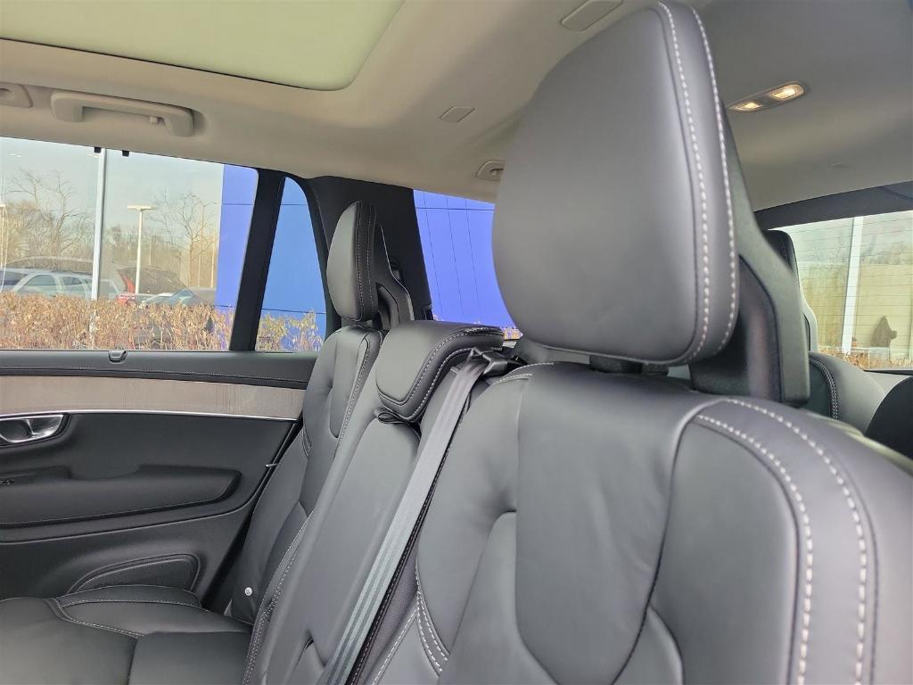 new 2025 Volvo XC90 Plug-In Hybrid car, priced at $82,405