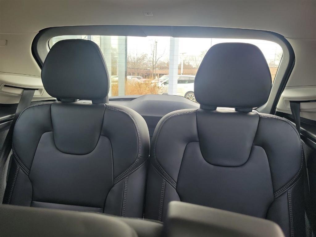 new 2025 Volvo XC90 Plug-In Hybrid car, priced at $82,405