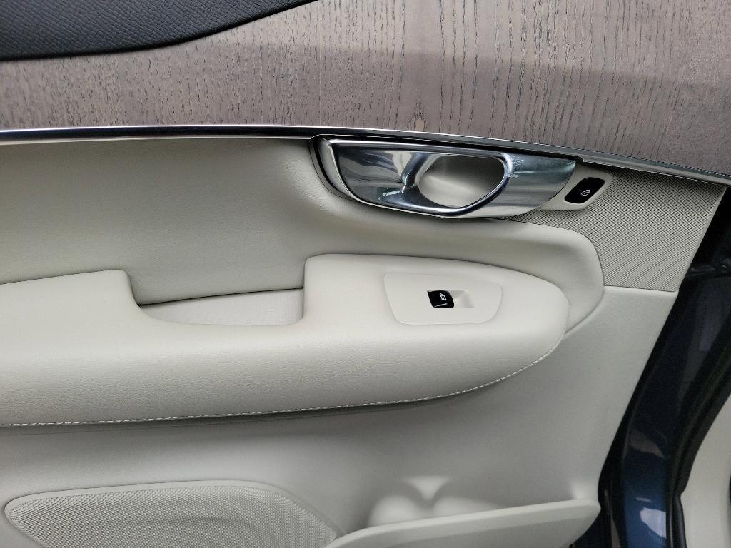 used 2023 Volvo XC90 car, priced at $50,989