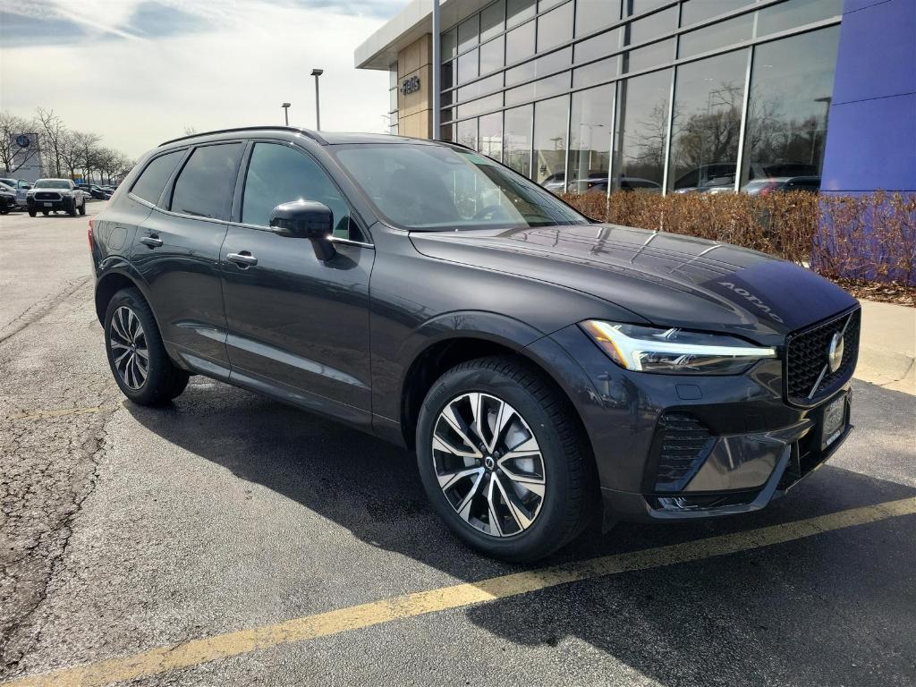 new 2025 Volvo XC60 car, priced at $50,705