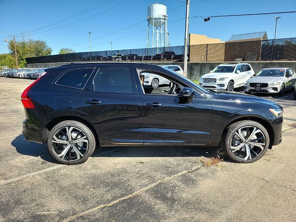 new 2025 Volvo XC60 car, priced at $60,635