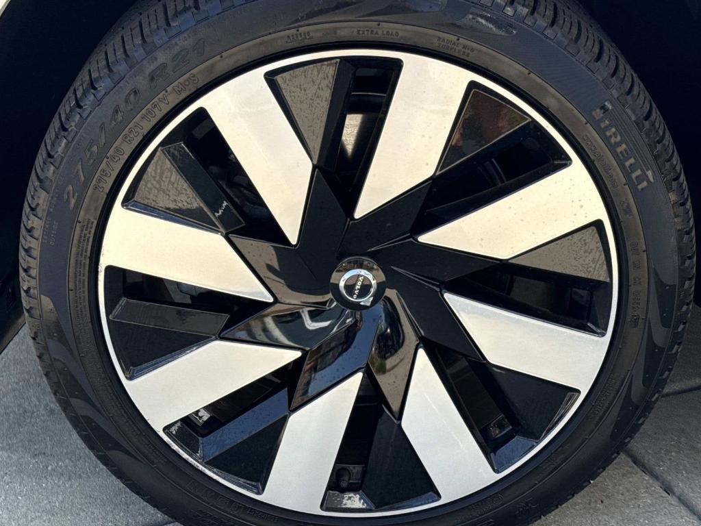 used 2023 Volvo XC90 Recharge Plug-In Hybrid car, priced at $58,991