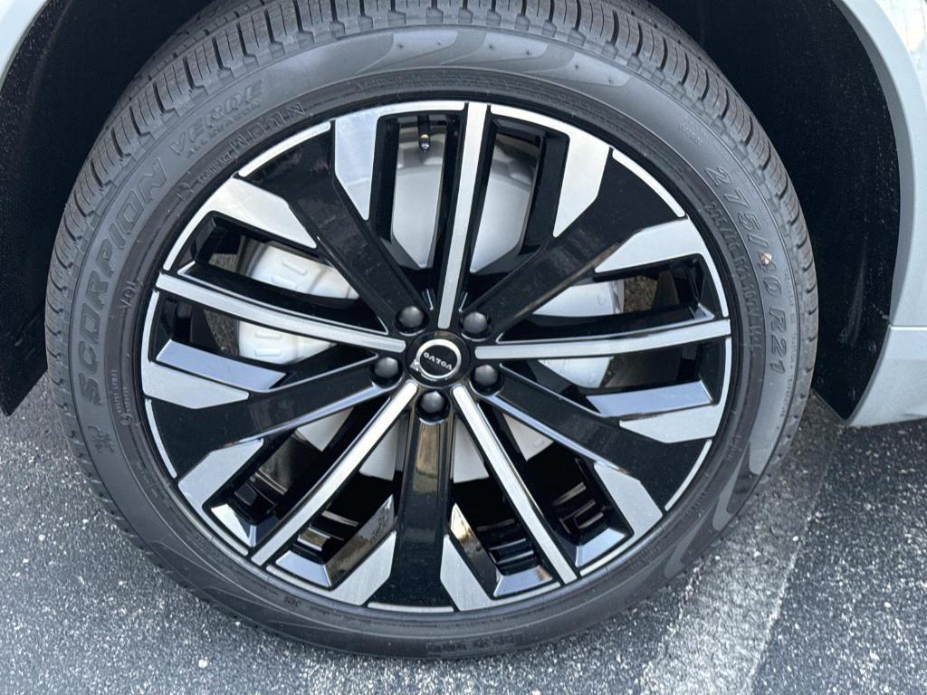 new 2026 Volvo XC90 car, priced at $67,275