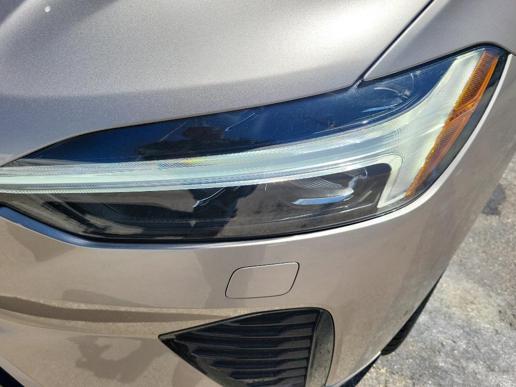 new 2025 Volvo XC60 car, priced at $60,660