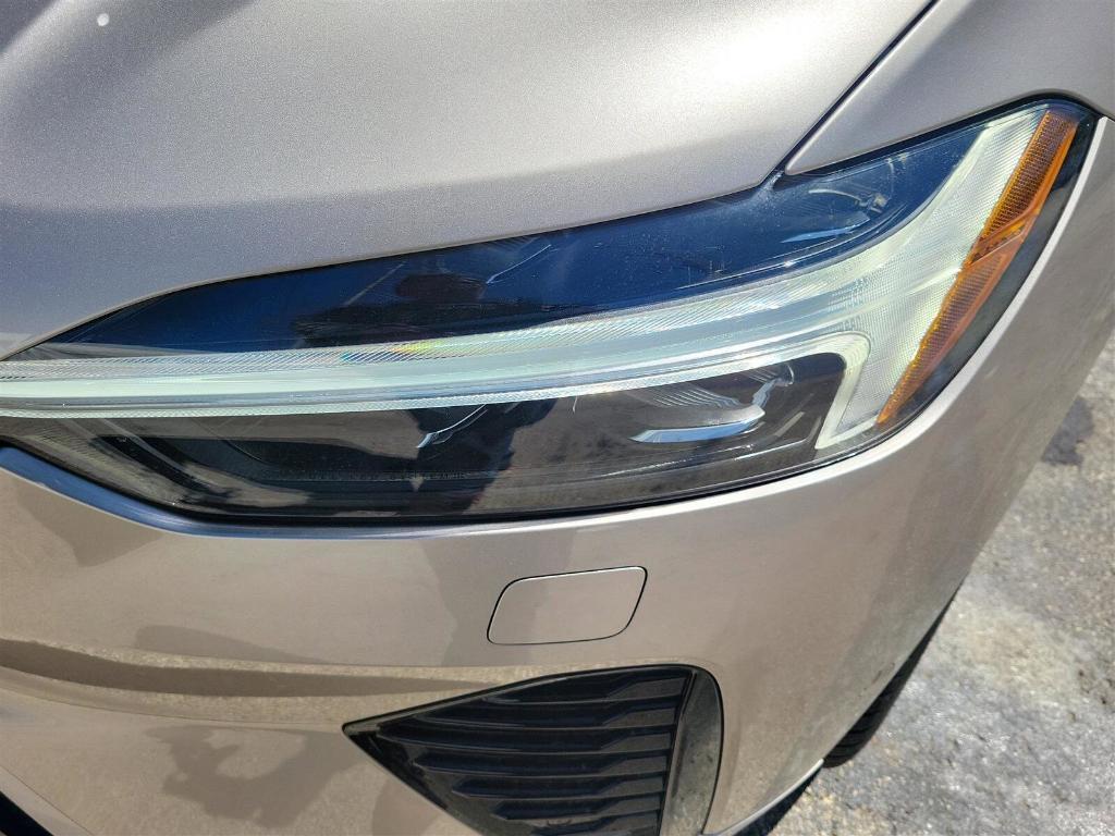new 2025 Volvo XC60 car, priced at $60,660
