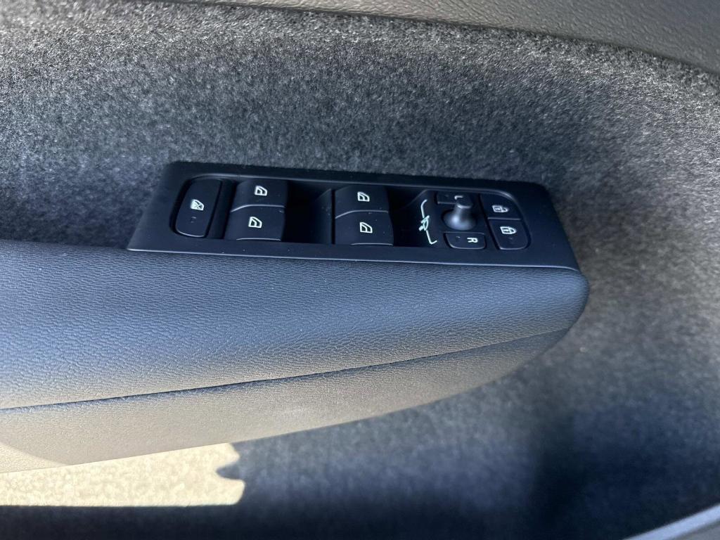 new 2026 Volvo XC40 car, priced at $50,150