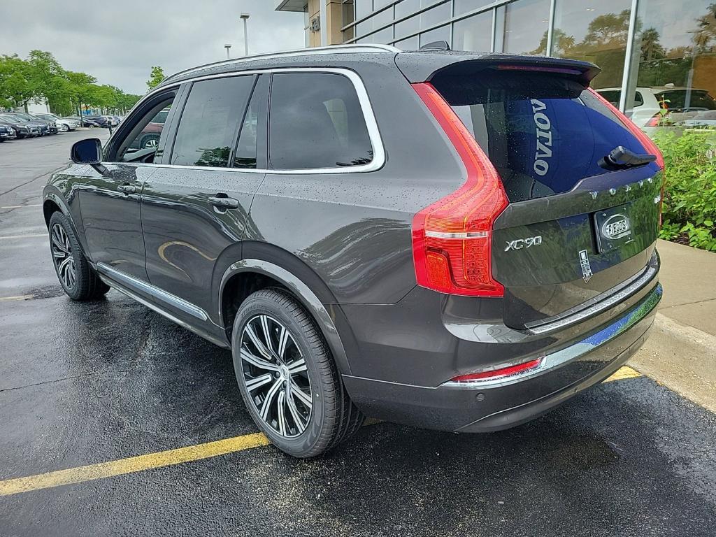 new 2025 Volvo XC90 car, priced at $60,705