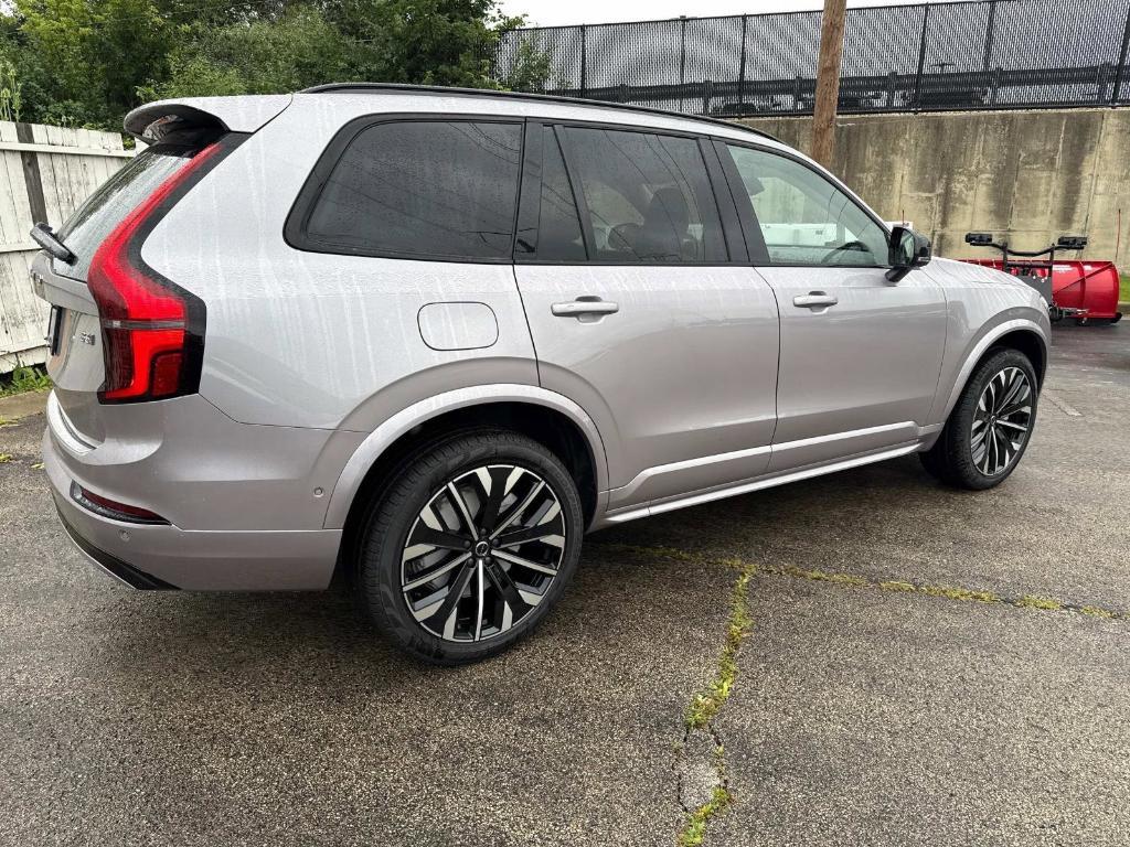 new 2026 Volvo XC90 car, priced at $75,350