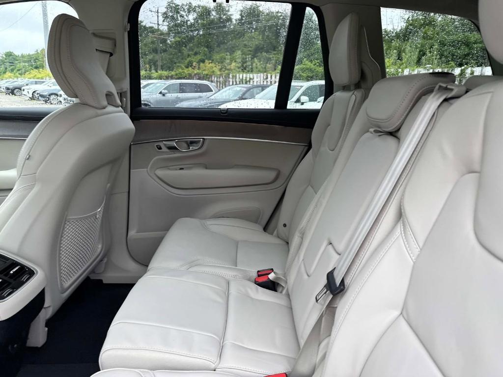 new 2026 Volvo XC90 car, priced at $75,350