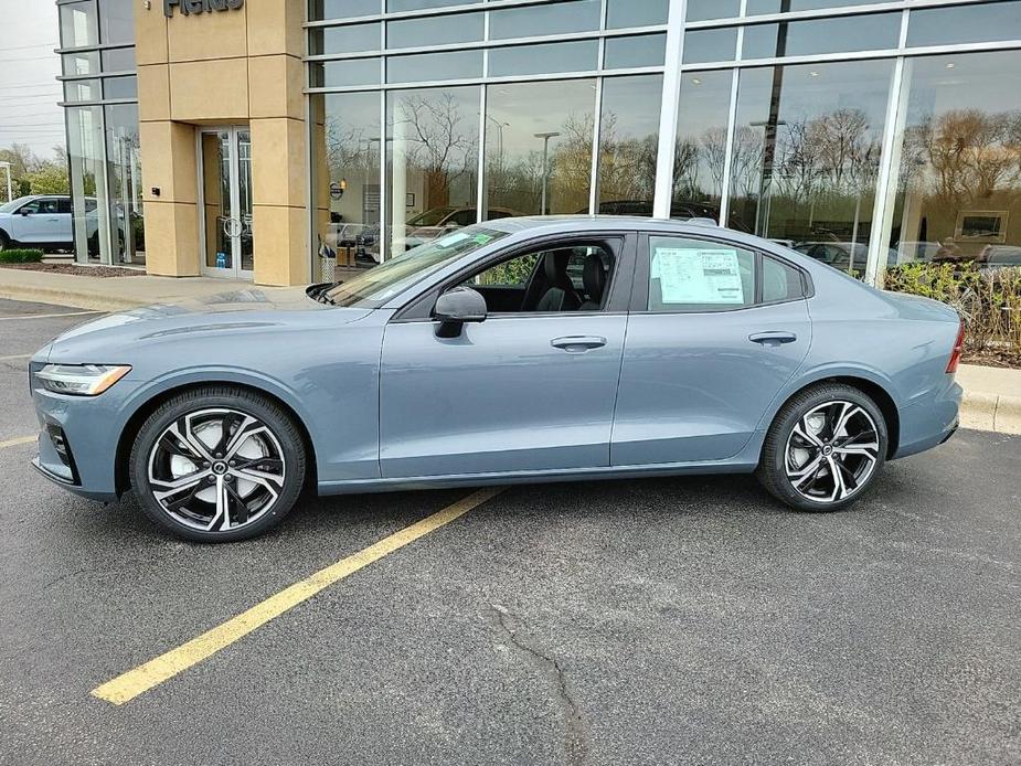 new 2024 Volvo S60 car, priced at $45,825