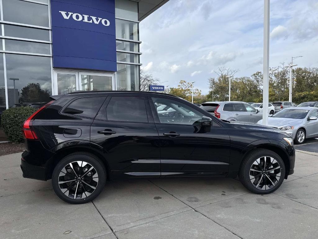 new 2026 Volvo XC60 car, priced at $57,985