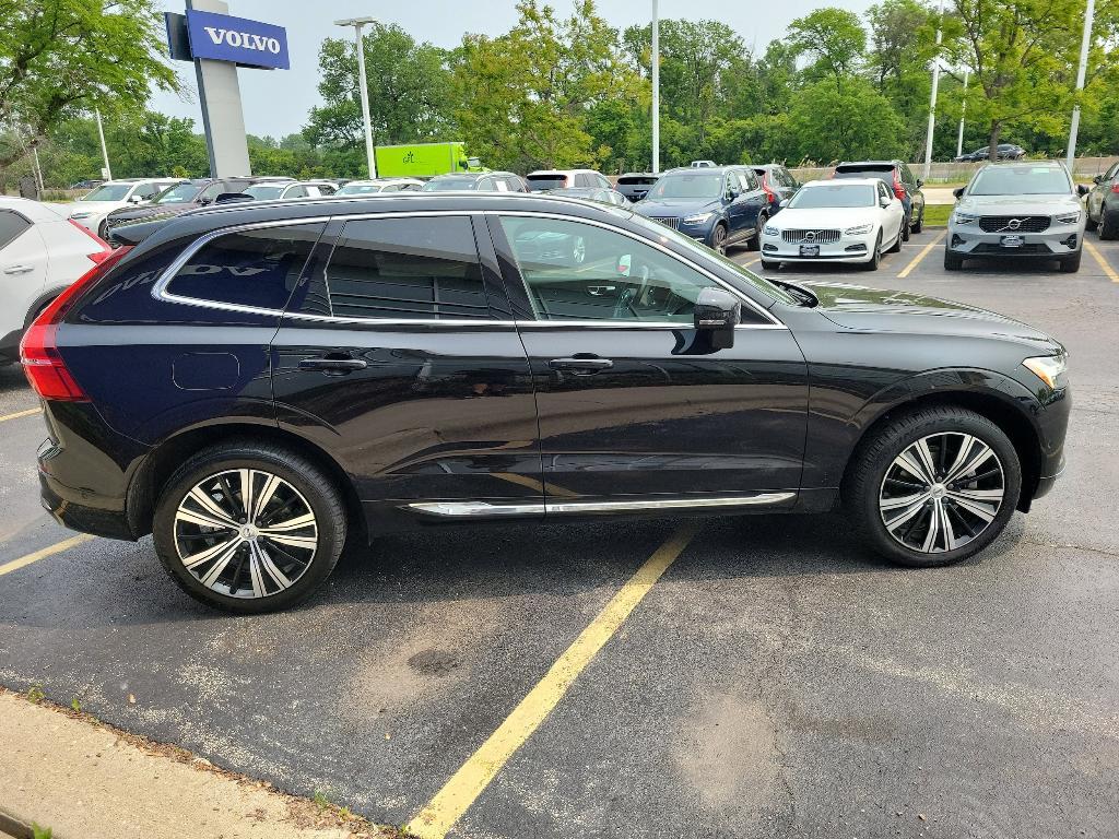 used 2022 Volvo XC60 car, priced at $37,989