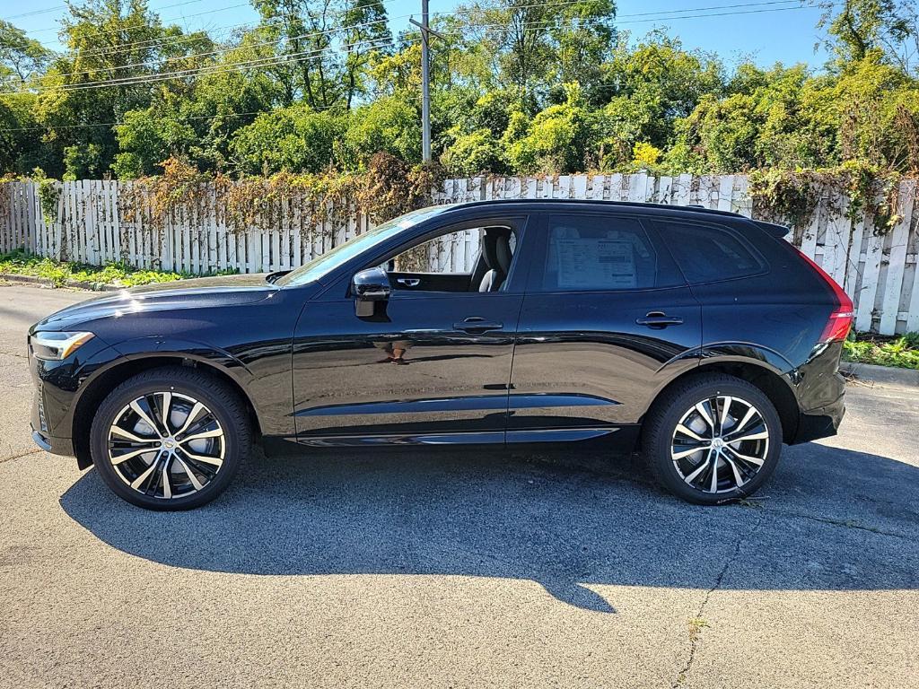 new 2025 Volvo XC60 car, priced at $55,335