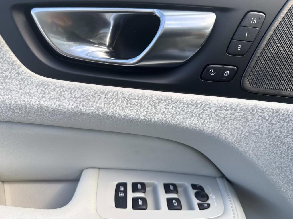 new 2026 Volvo XC60 car, priced at $63,935