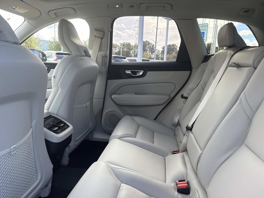 new 2026 Volvo XC60 car, priced at $63,935