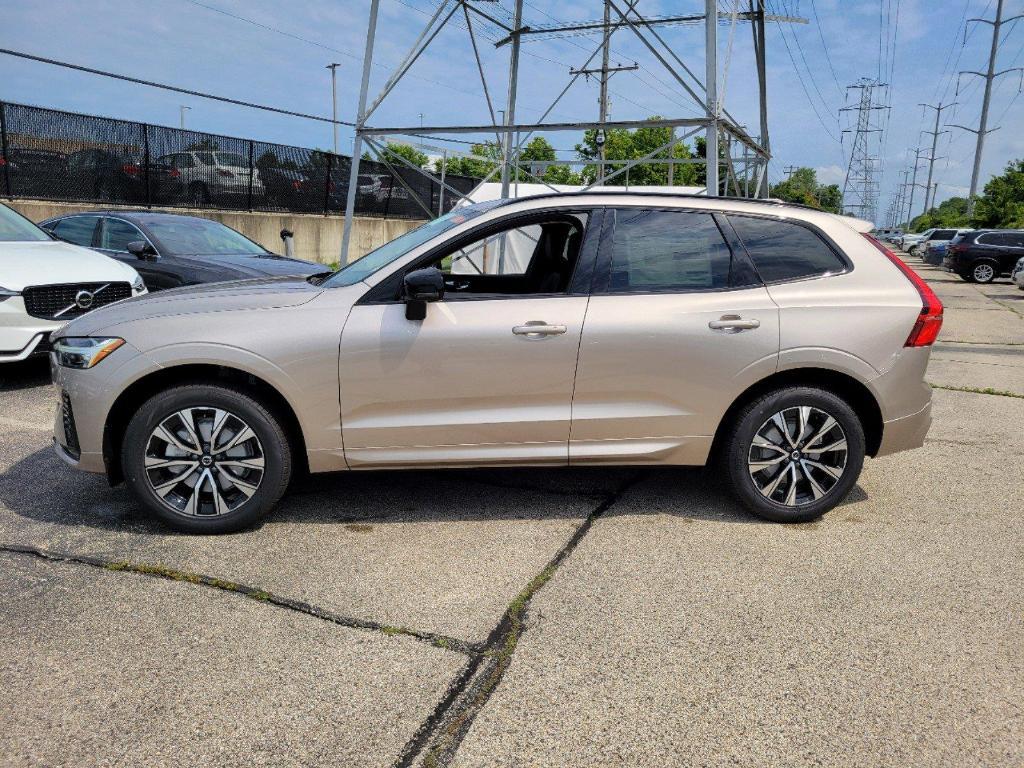 new 2025 Volvo XC60 car, priced at $51,535