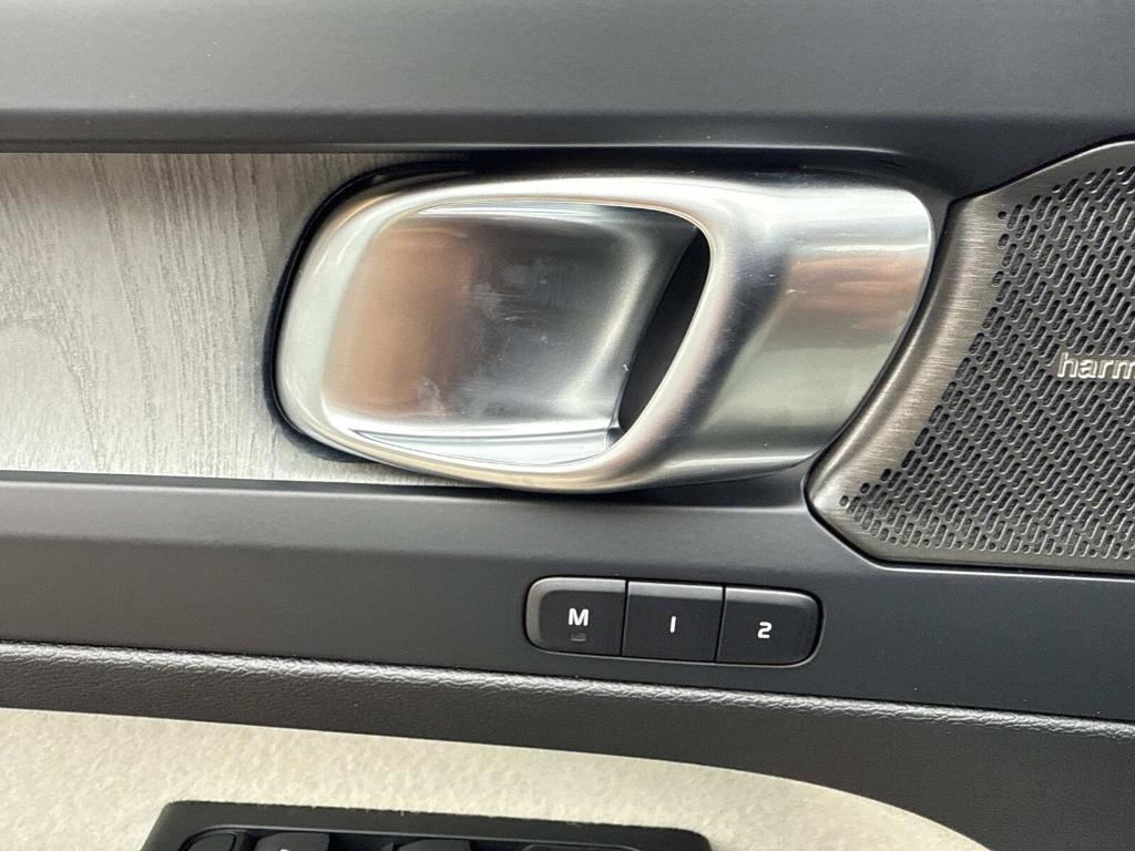 new 2026 Volvo XC40 car, priced at $53,975