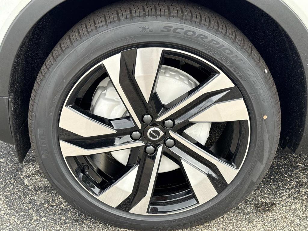 new 2026 Volvo XC40 car, priced at $53,975