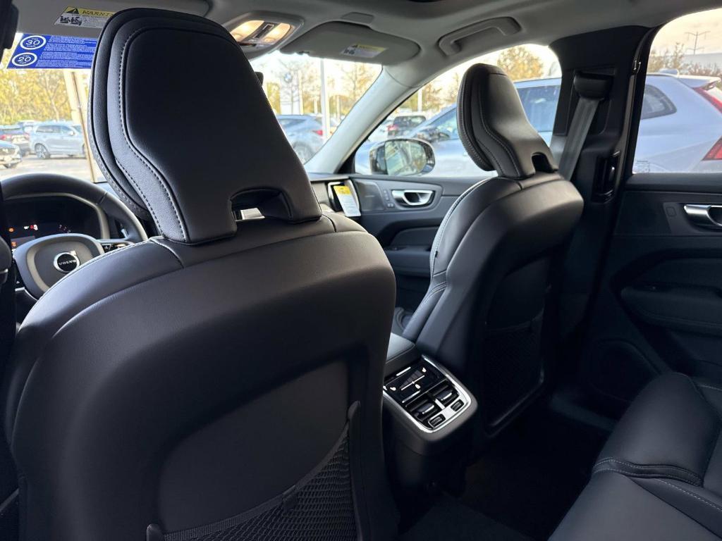 new 2026 Volvo XC60 car, priced at $63,935