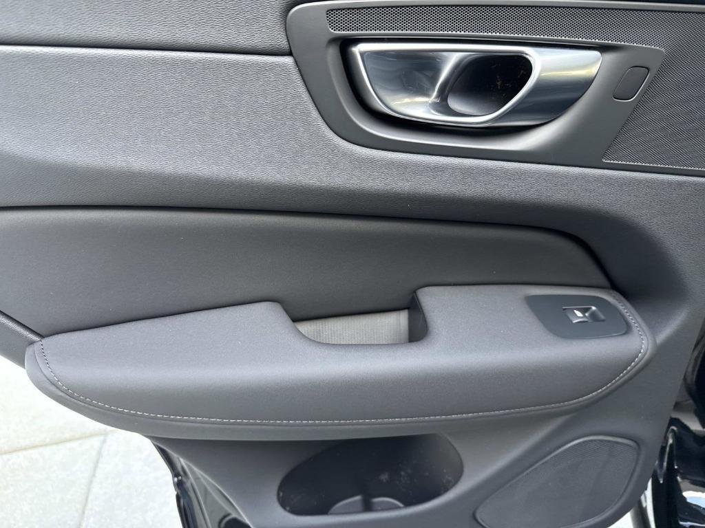 new 2026 Volvo XC60 car, priced at $63,935