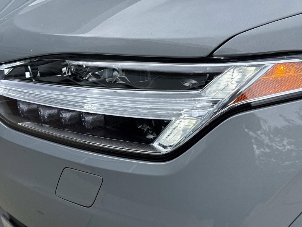 used 2024 Volvo XC90 car, priced at $44,591