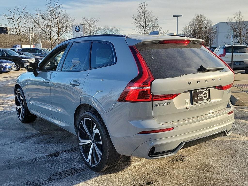 new 2025 Volvo XC60 car, priced at $61,025