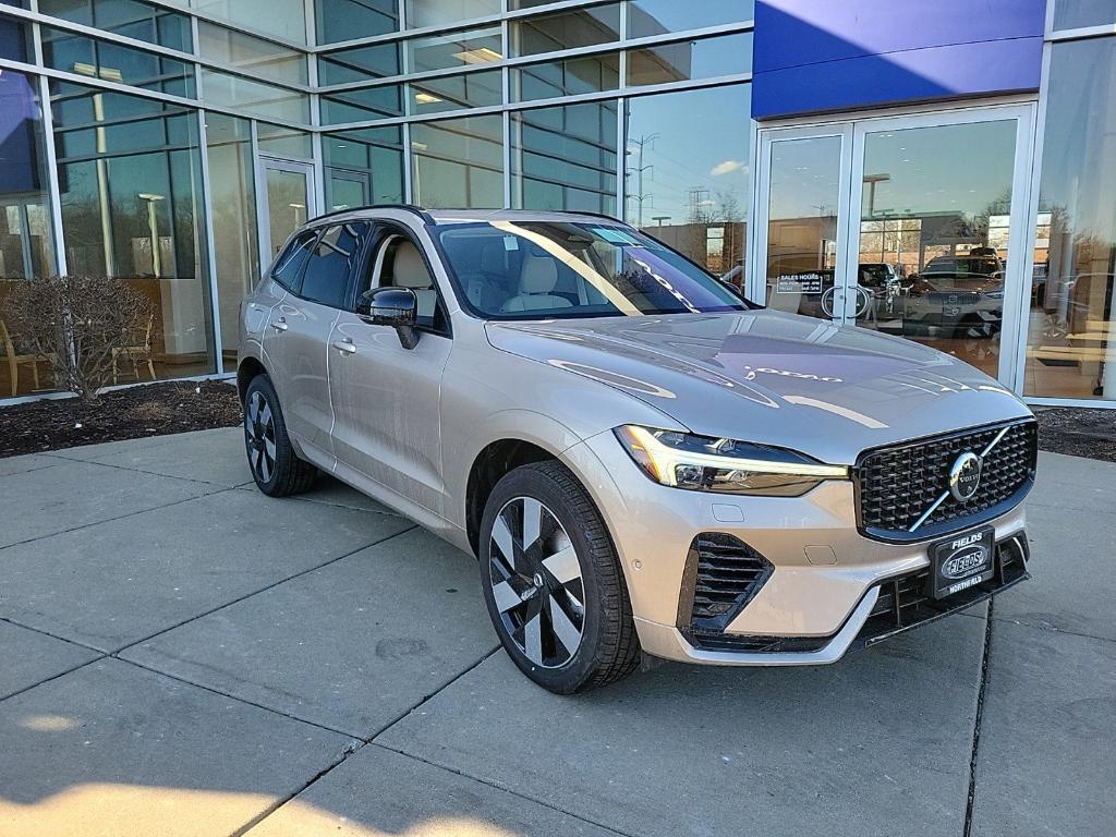 new 2025 Volvo XC60 Plug-In Hybrid car, priced at $66,260