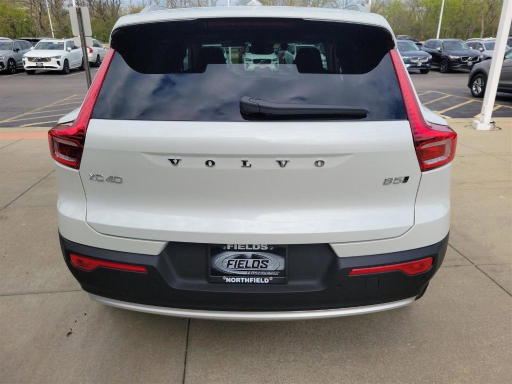 new 2025 Volvo XC40 car, priced at $46,485