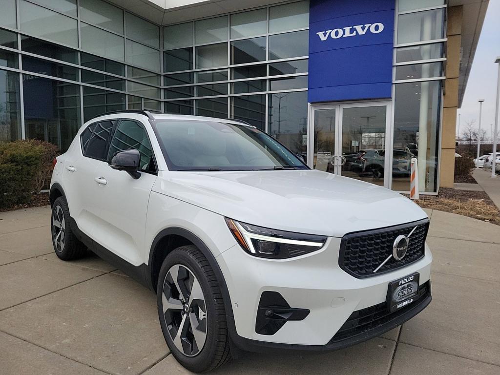 new 2025 Volvo XC40 car, priced at $48,335