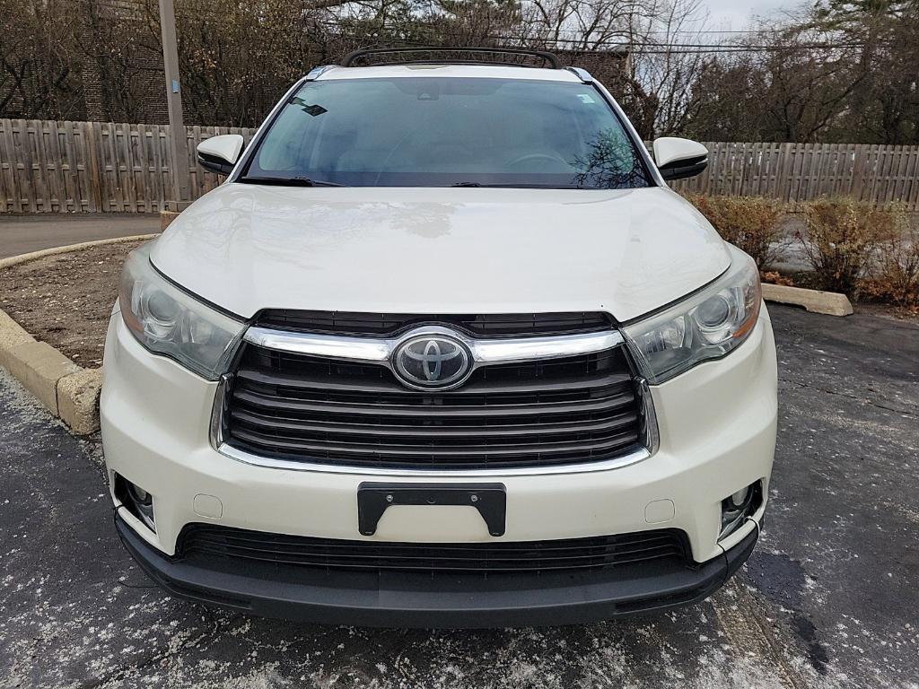 used 2015 Toyota Highlander car, priced at $19,989