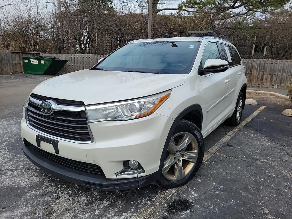 used 2015 Toyota Highlander car, priced at $19,989