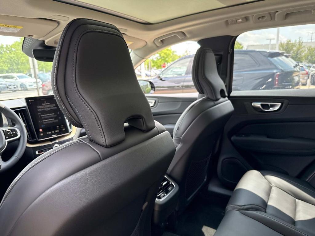 new 2026 Volvo XC60 car, priced at $63,935