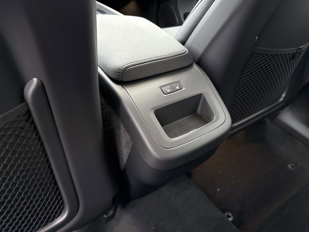 new 2026 Volvo XC60 car, priced at $59,600