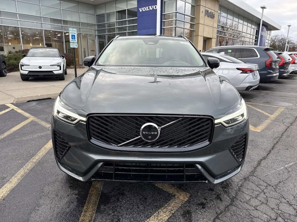new 2026 Volvo XC60 car, priced at $59,600