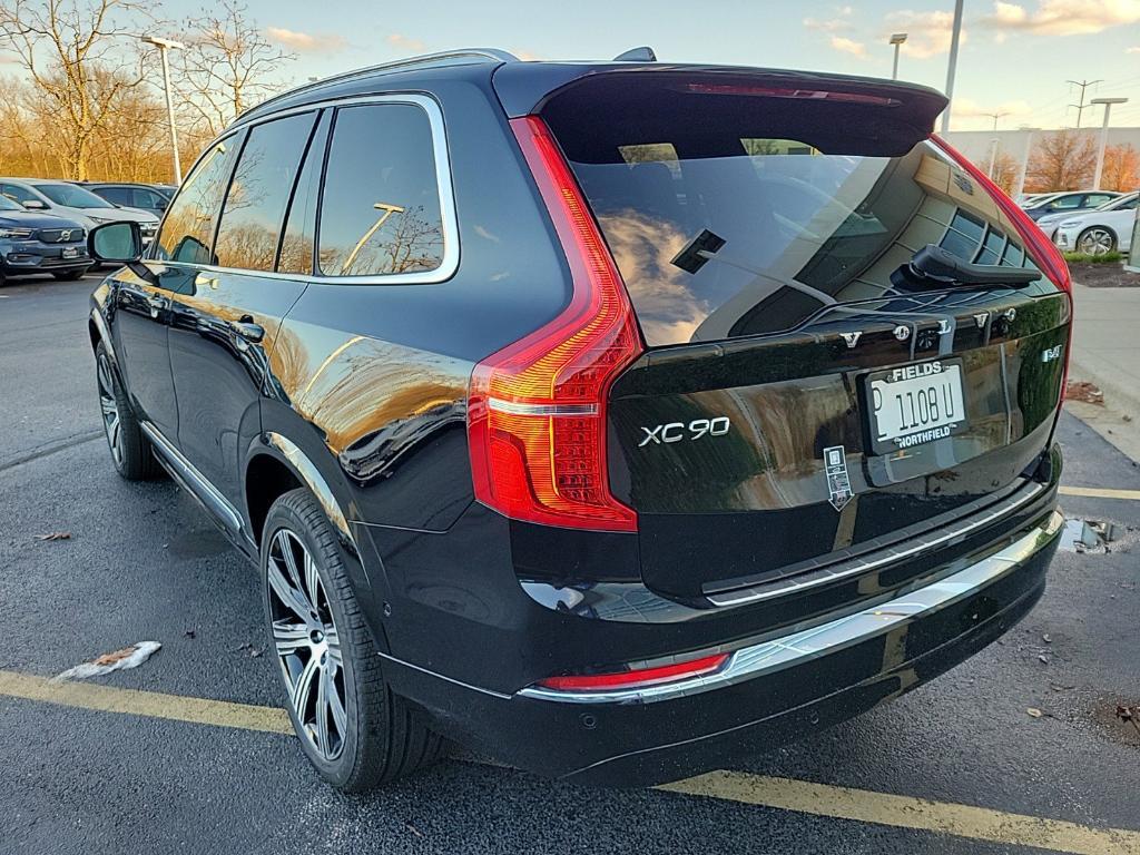 new 2025 Volvo XC90 car, priced at $67,265